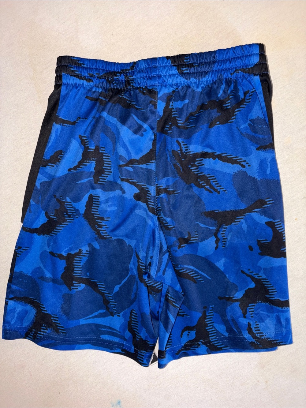 Kids Size M adidas Blue and Black Camo Athletic Shorts - Picture 3 of 3